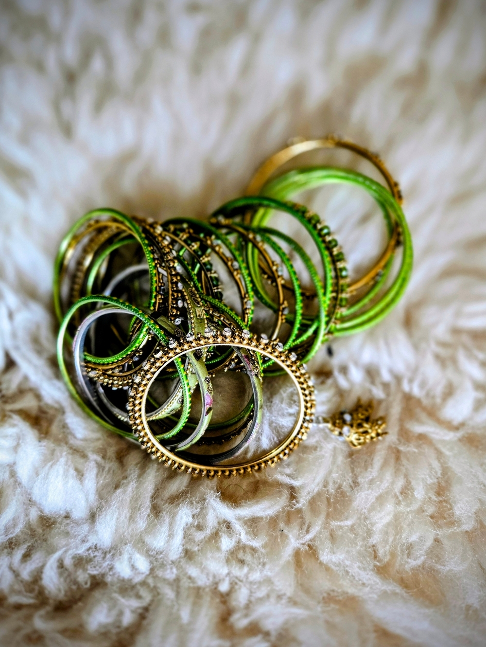 Green Gold-Accent Stackable Bangle Set - Picture 7 of 8
